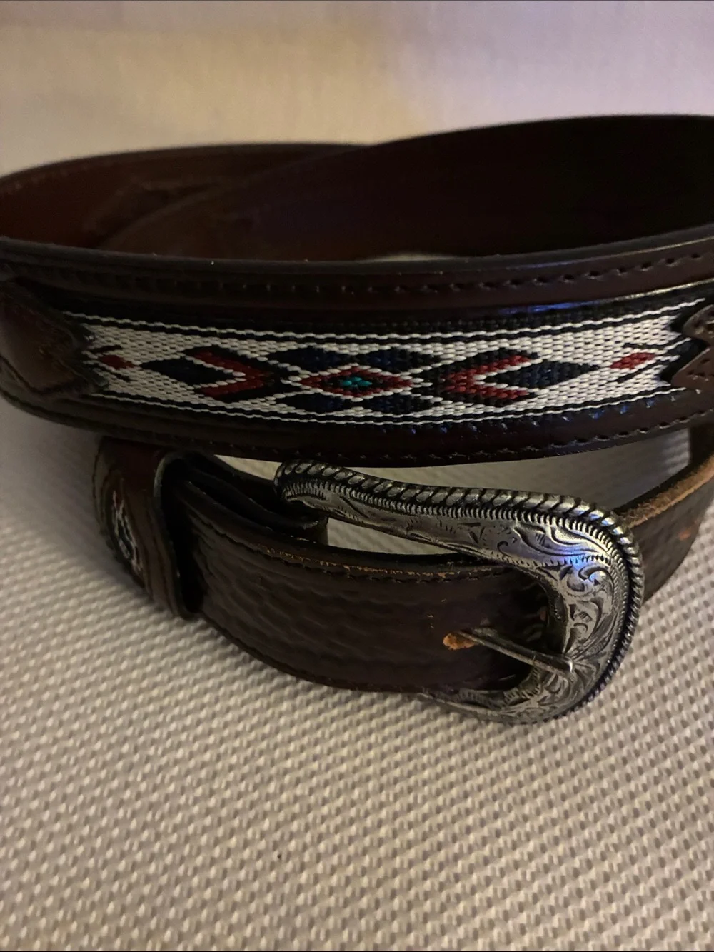 Wrangler True Vintage Western Dark Brown Leather Belt w/Engraved Silver Buckle